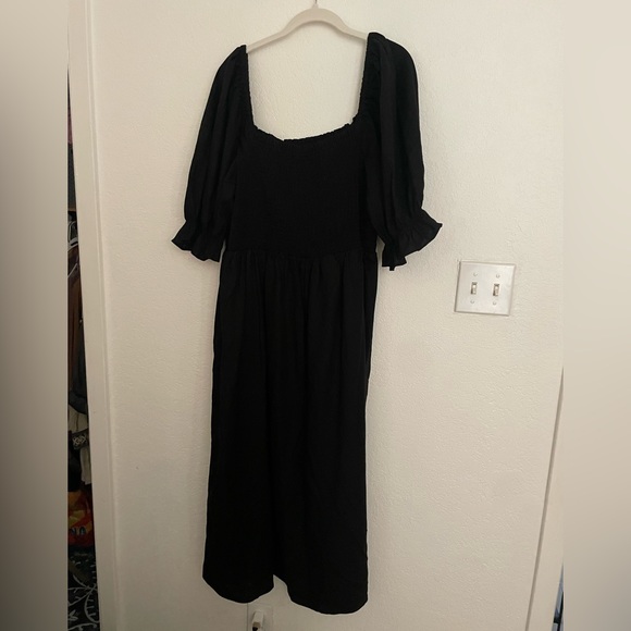 Black Linen-Blend Puff Sleeve Midi Dress from Gap NWT wonderful LBD! - Picture 8 of 8